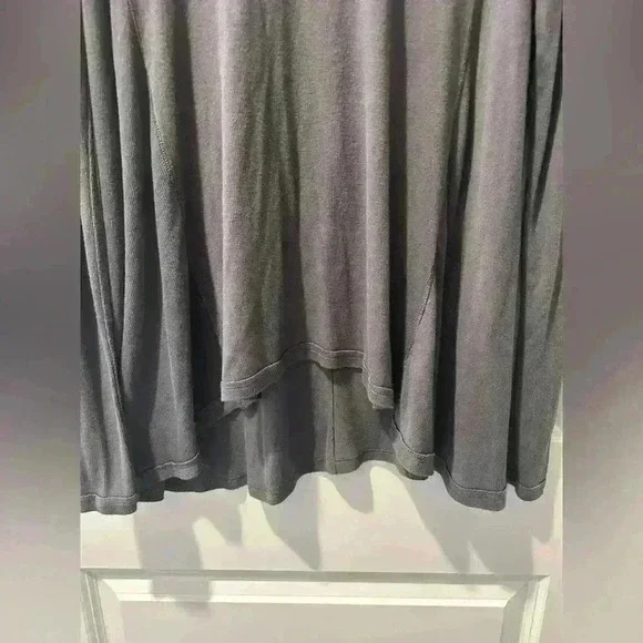 Free People gray ribbed long sleeve scoop neck a line swing tee size small - Picture 2 of 9